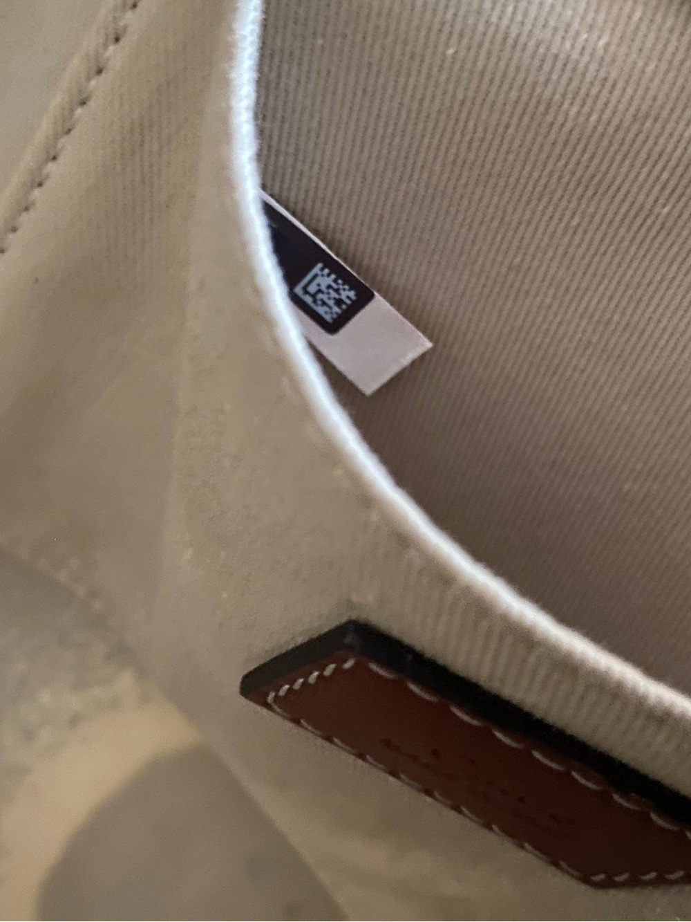CHLOE Small Woody Tote - Picture 3 of 16